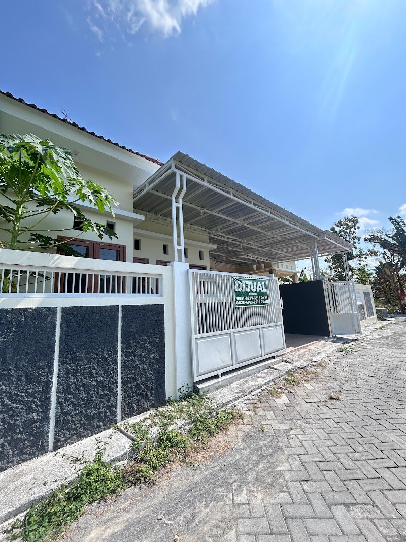 Rumah dijual di Kepatihan, Bojonegoro